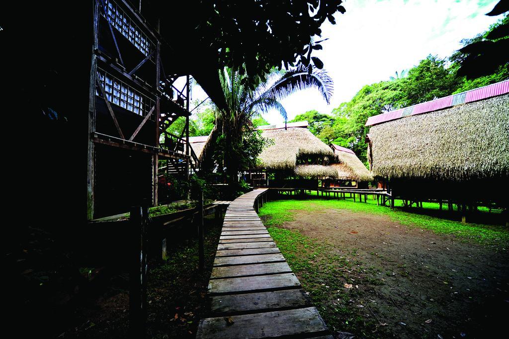 Jamu Lodge Puerto Montufar Exterior foto